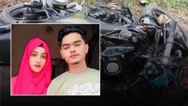 ট্রলির ধাক্কায় দুমড়ে মুচড়ে গেল মোটরসাইকেল, স্বামী-স্ত্রী নিহত